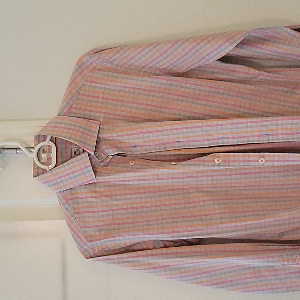 Peter Millar sport shirt. Small